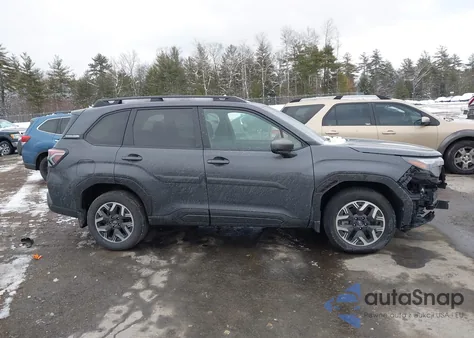 2025 Subaru Forester Premium z USA, uszkodzony, nr VIN JF2SLDDC3SH481542